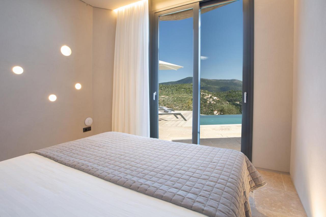 Blooms Of Sivota Bay - Luxury Villas With Private Heated Pool Exterior foto