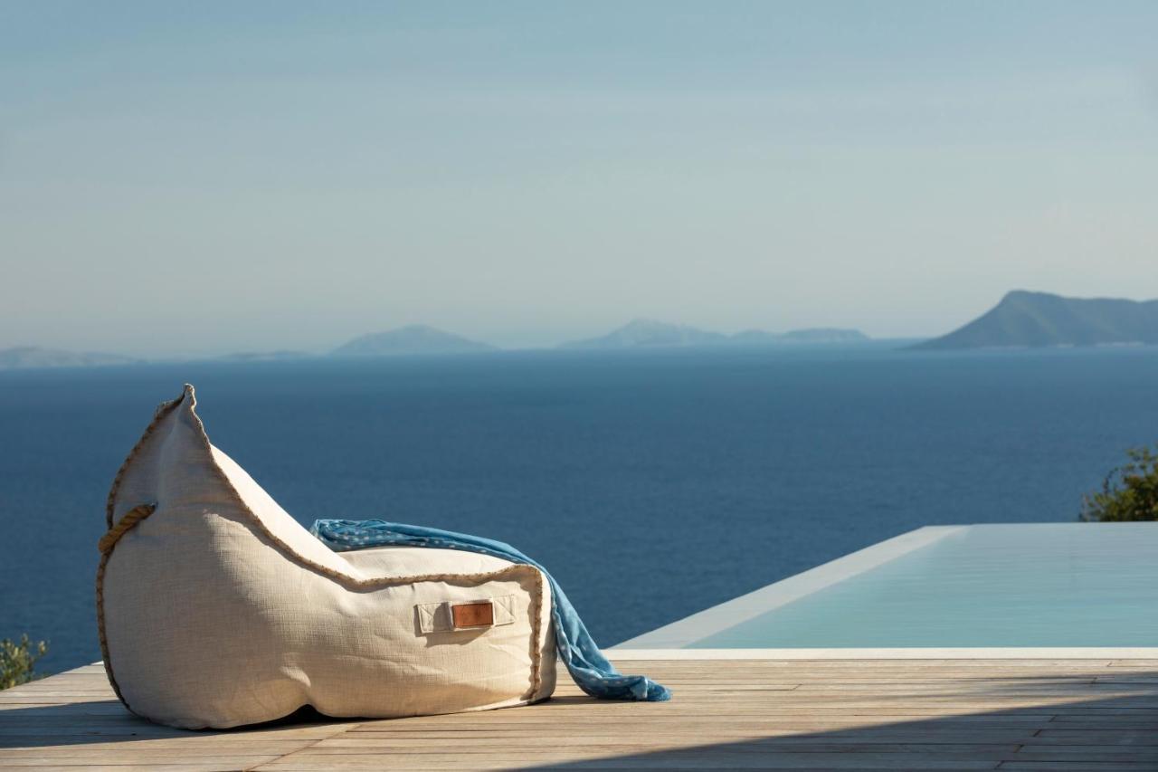 Blooms Of Sivota Bay - Luxury Villas With Private Heated Pool Exterior foto